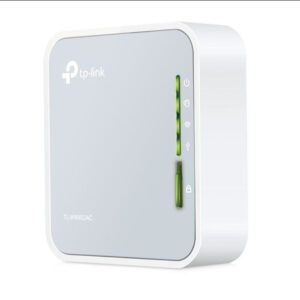 tp link tl wr902ac ac750 mini pocket router front jpg.jpg